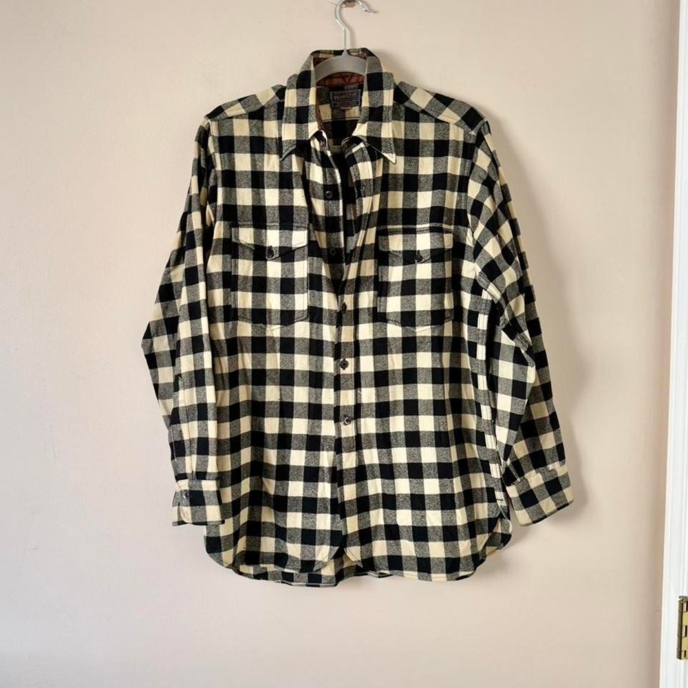 Distressed Vintage Pendleton Flannel Cream Black 100% Wool